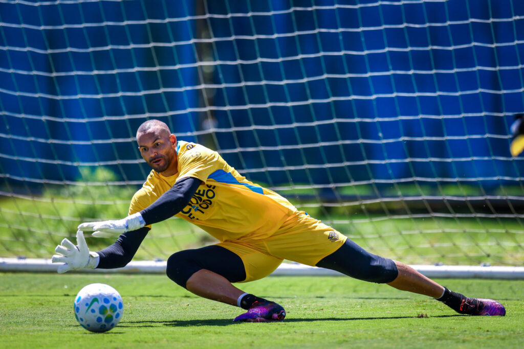 Técnico Grêmio ajusta detalhes para partida contra o São Paulo